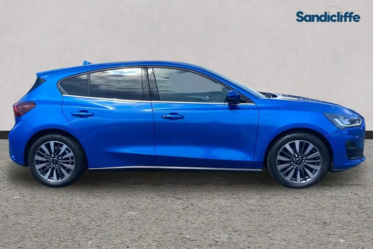 Used Ford Focus Titanium X 125 HP (91 kW) 2023 Blue Hatchback