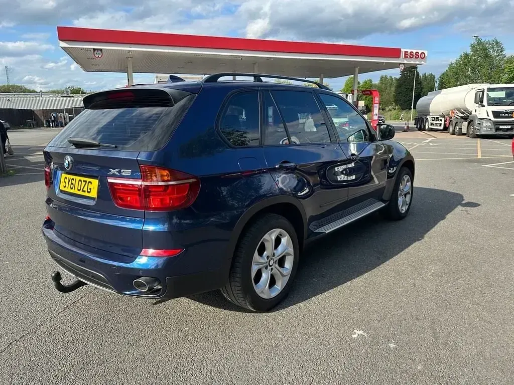 Usado BMW X5 Shadowline 245 HP (180 kW) 2011 Azul SUV