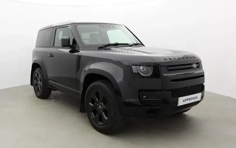 Usado Land Rover Defender HSE Dynamic 249 HP (183 kW) 2024 SUV