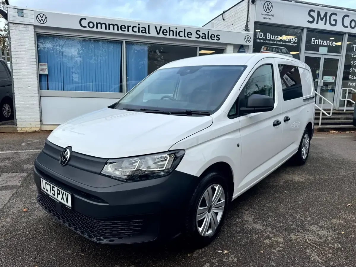 Uusi VW Caddy Business 102 HP (75 kW) 2025 Valkoinen Tila-auto