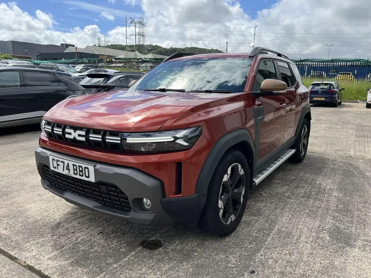 Used Dacia Duster Extreme 128 HP (94 kW) 2024 Brown SUV
