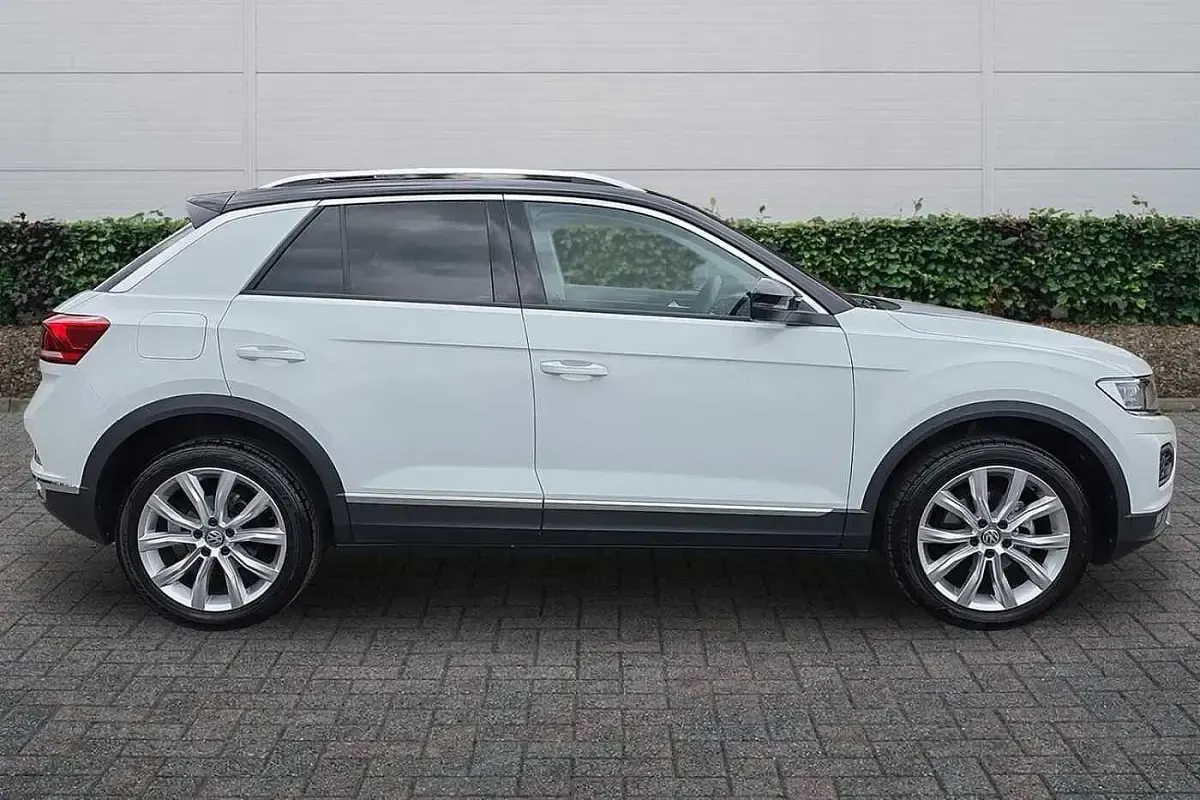 Used VW T-Roc SEL 150 HP (110 kW) 2019 White SUV