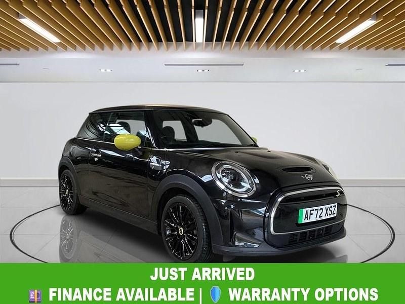 Used Mini Cooper SE Hatch 135 kW (184 HP) 2023 Black Hatchback