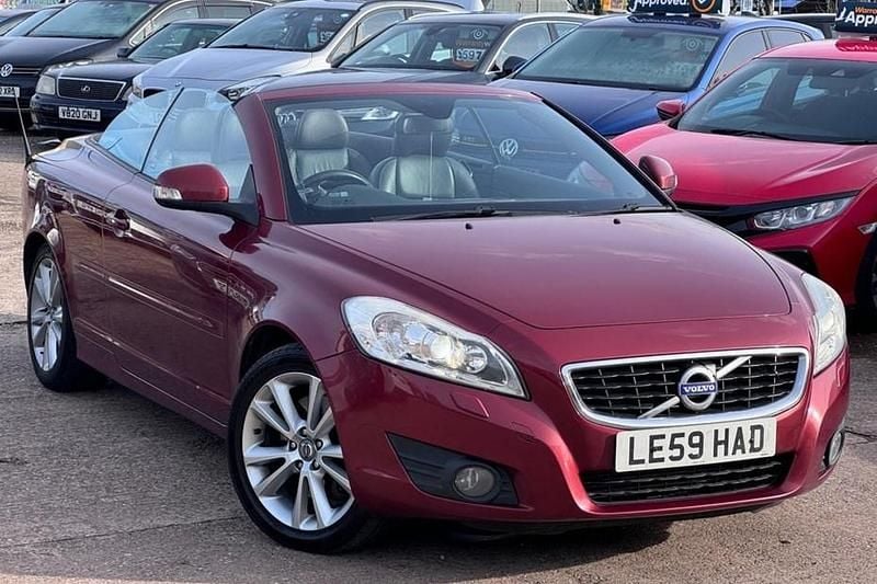 Used Volvo C70 SE Lux 2010 Red Cabriolet
