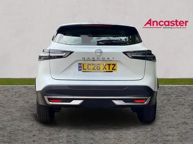 New Nissan Qashqai Acenta Premium 2026 White SUV