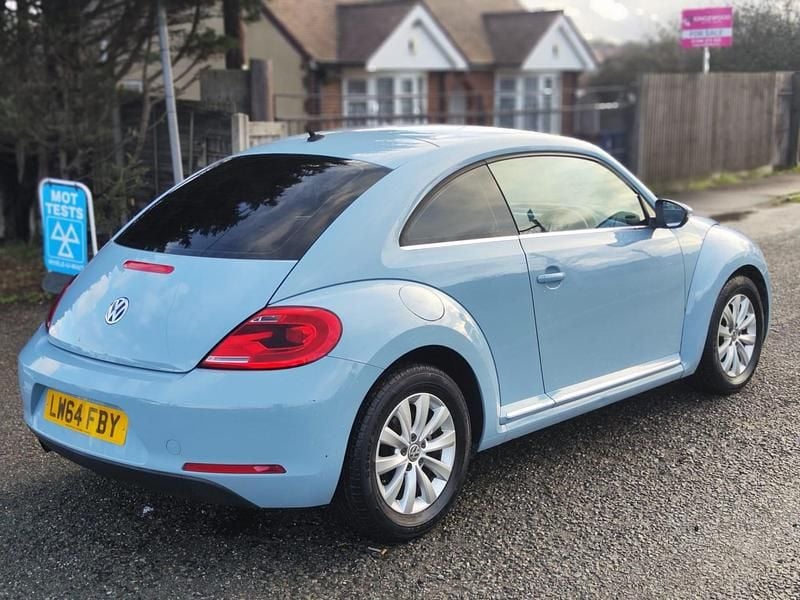 Used VW Beetle Design 105 HP (77 kW) 2015 Blue Hatchback