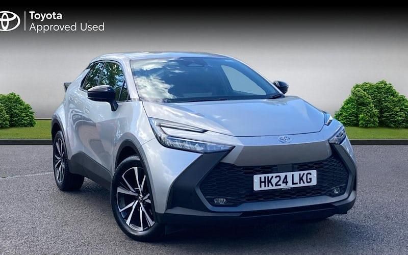Second-hand Toyota C-HR Design 140 CP (102 kW) 2026 SUV