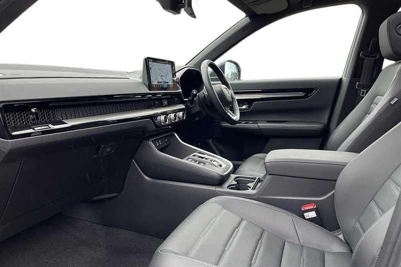 Used Honda CR-V Advance 184 HP (135 kW) 2023 White SUV