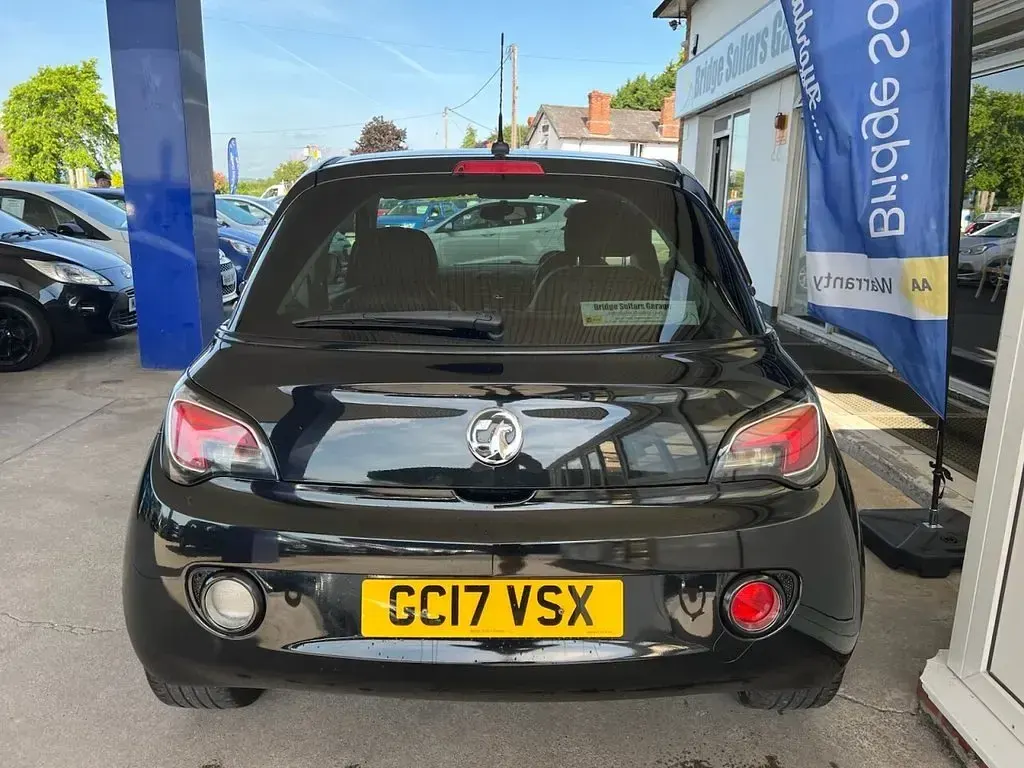 Used Vauxhall Adam S 70 HP (51 kW) 2017 Black jack Hatchback