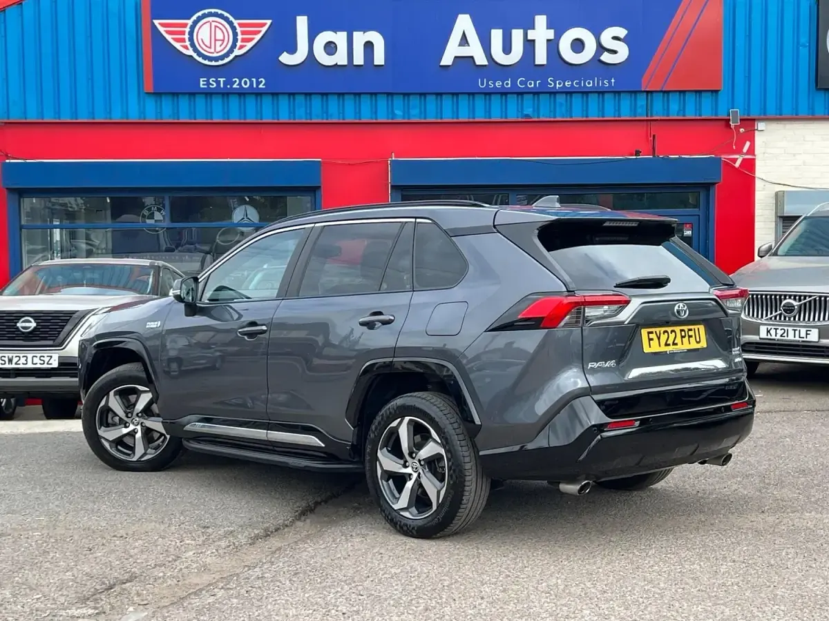 Used Toyota RAV4 Design 2022 Grey SUV