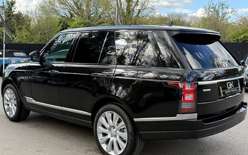 Usado Land Rover Range Rover Vogue SE 258 CV (189 kW) 2017 Negro SUV