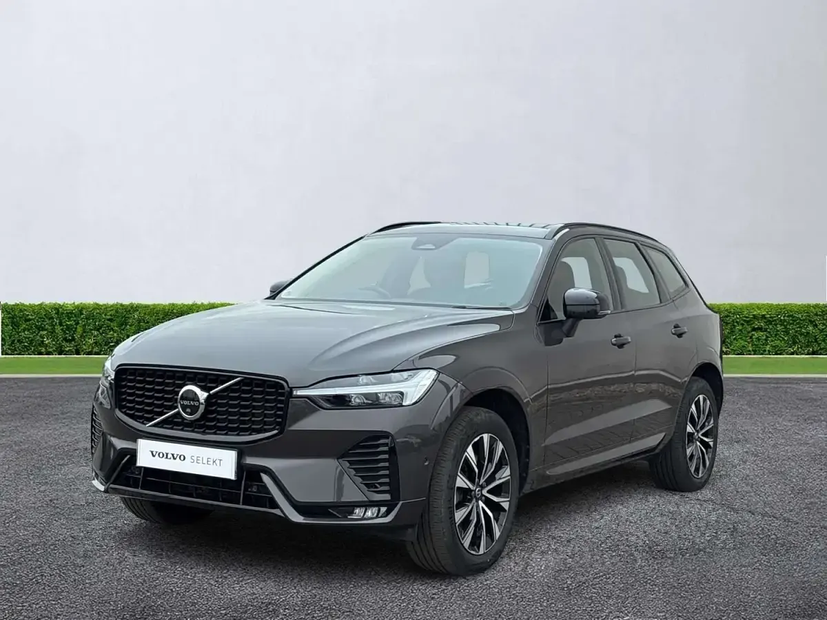 Used Volvo XC60 Plus 197 HP (144 kW) 2023 Grey SUV