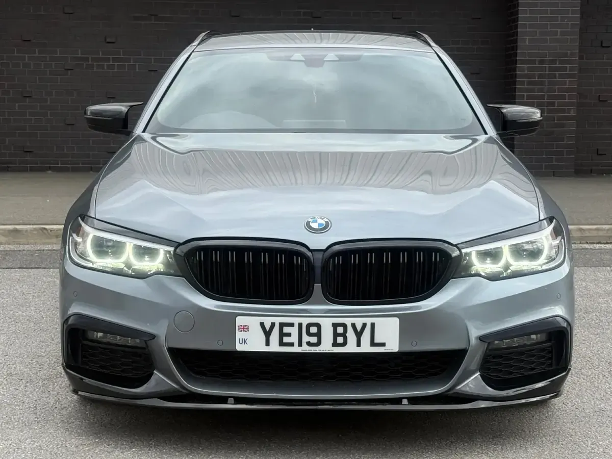 Used BMW 520 M Sport 2019 Blue Estate
