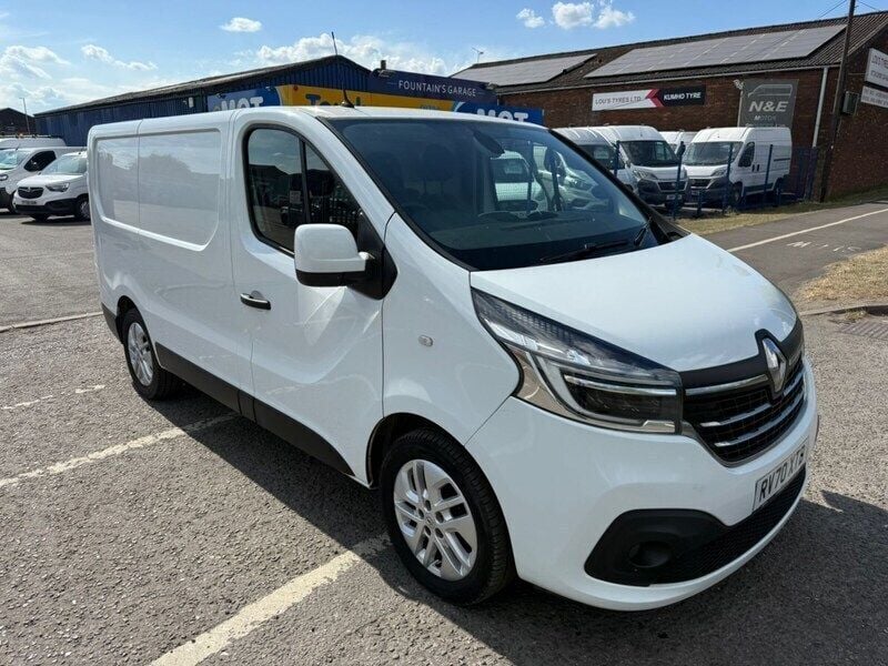 White Used 2020 Renault Trafic Van | £8,995 (Super price) - Image 1/4