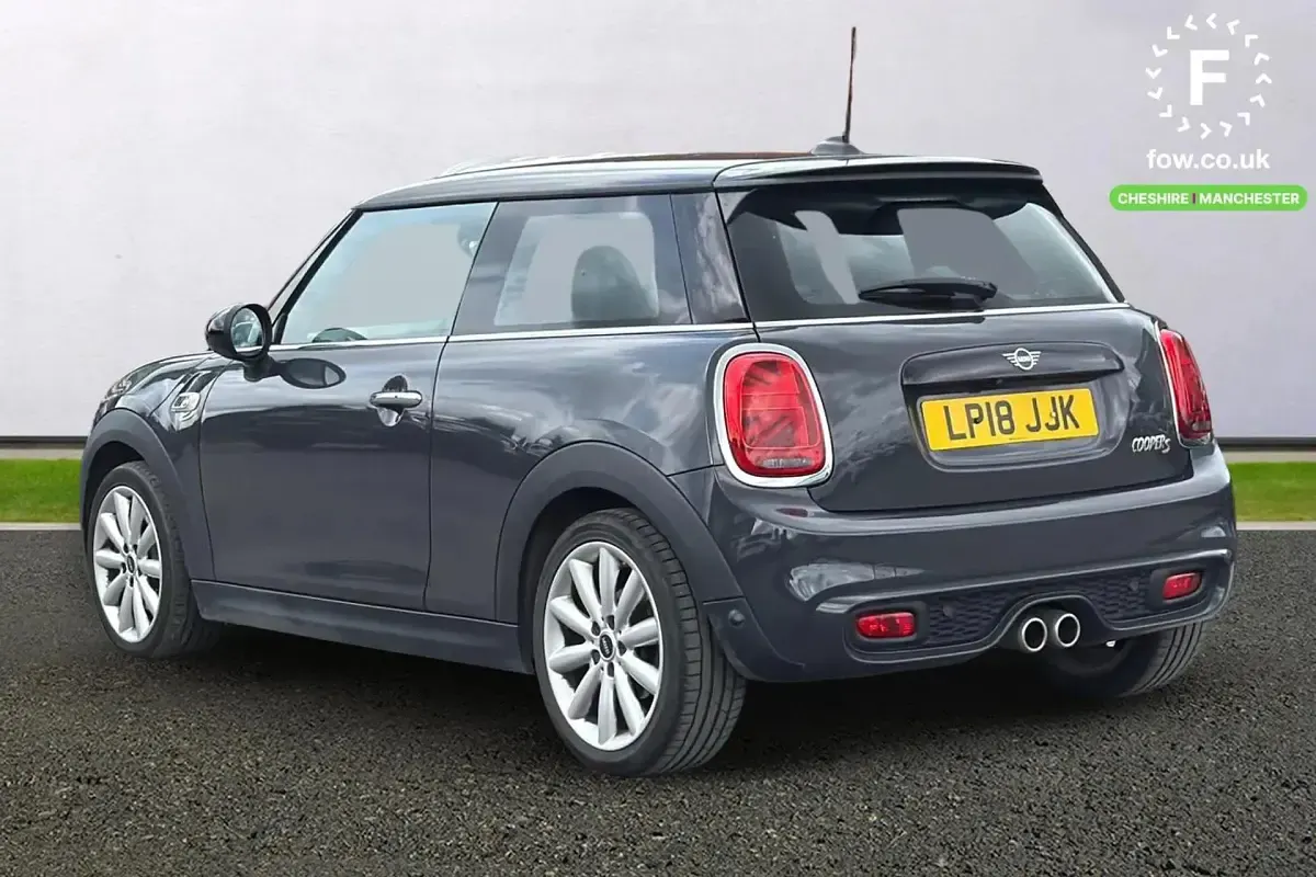 Used Mini Cooper S Chili 192 HP (141 kW) 2018 Grey Hatchback