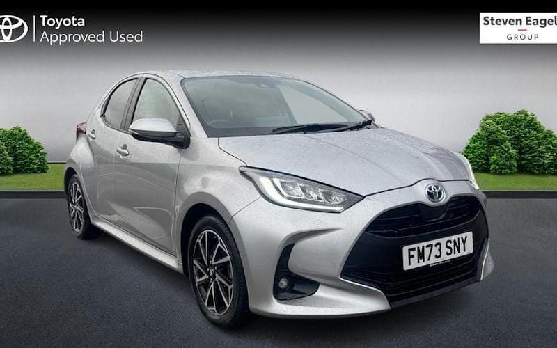 Usata Toyota Yaris Hybrid Design 116 CV (85 kW) 2025 Utilitaria