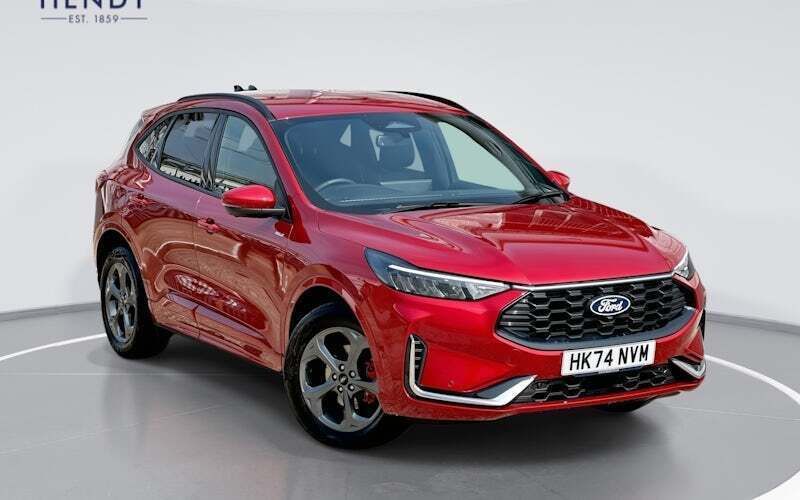 Used 2025 Ford Kuga ST-Line SUV | £26,789 (Fair price) - Image 1/4