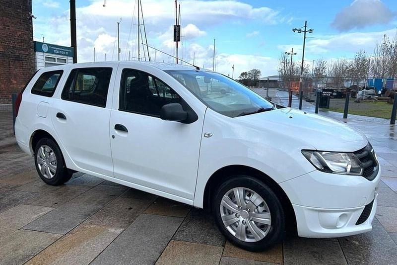 Used 2015 Dacia Logan MCV Acces | £3,990 (Fair price) - Image 1/1