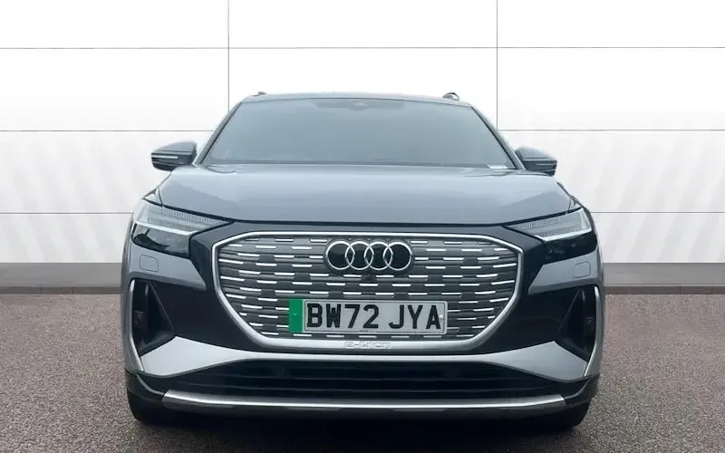 Used Audi Q4 e-tron S-Line 125 kW (170 HP) 2022 SUV