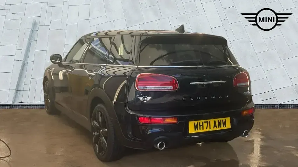 Used Mini Cooper S Clubman Exclusive 176 HP (129 kW) 2021 Black Estate