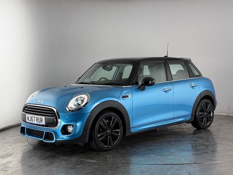 Used Mini Cooper Hatch 136 HP (100 kW) 2017 Blue Hatchback