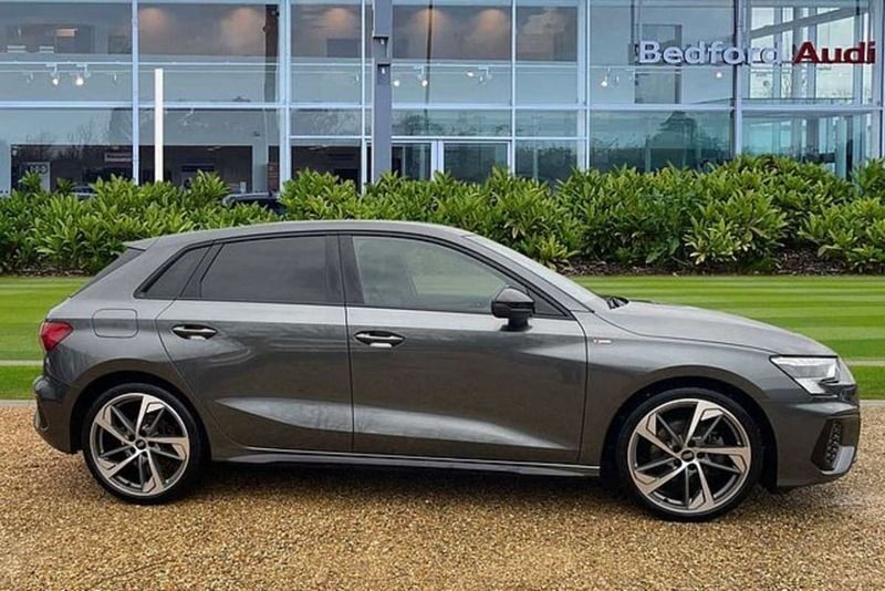 Used Audi A3 Comfort 148 HP (108 kW) 2022 Grey Hatchback