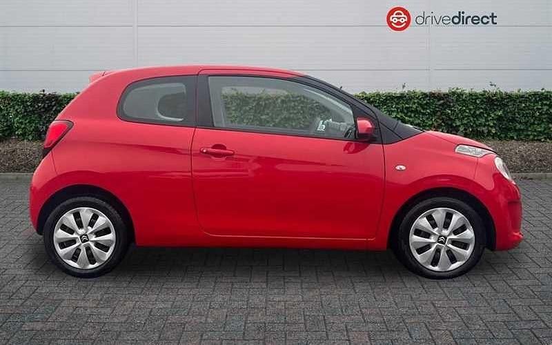 Used Citroën C1 Feel 68 HP (50 kW) 2017 Red Hatchback