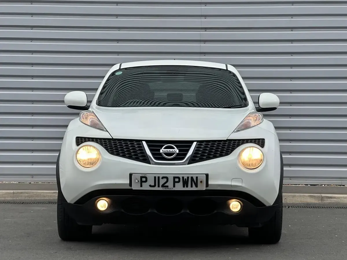 Used Nissan Juke Tekna 110 HP (80 kW) 2012 White SUV