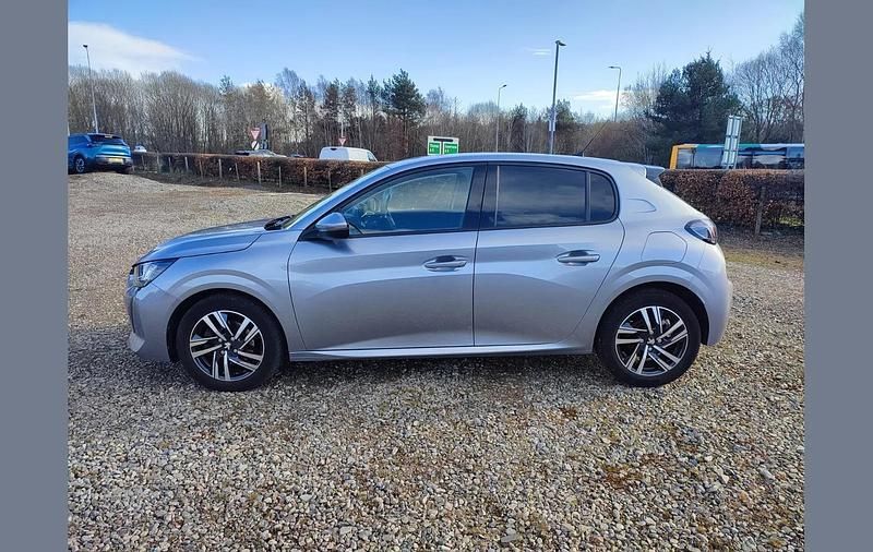 Used Peugeot 208 Allure Premium 101 HP (74 kW) 2022 Grey Hatchback