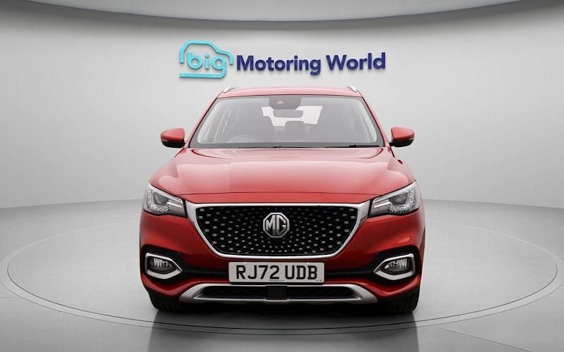 Used MG HS Excite 162 HP (119 kW) 2022 Red SUV