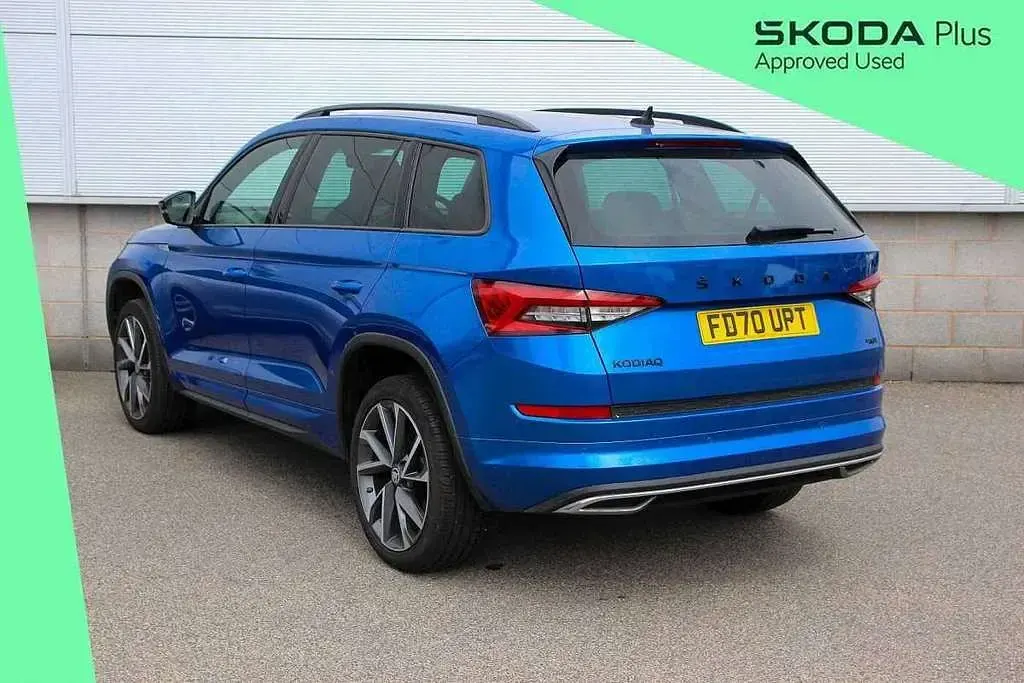 Used Skoda Kodiaq SportLine 150 HP (110 kW) 2020 Race blue metallic SUV
