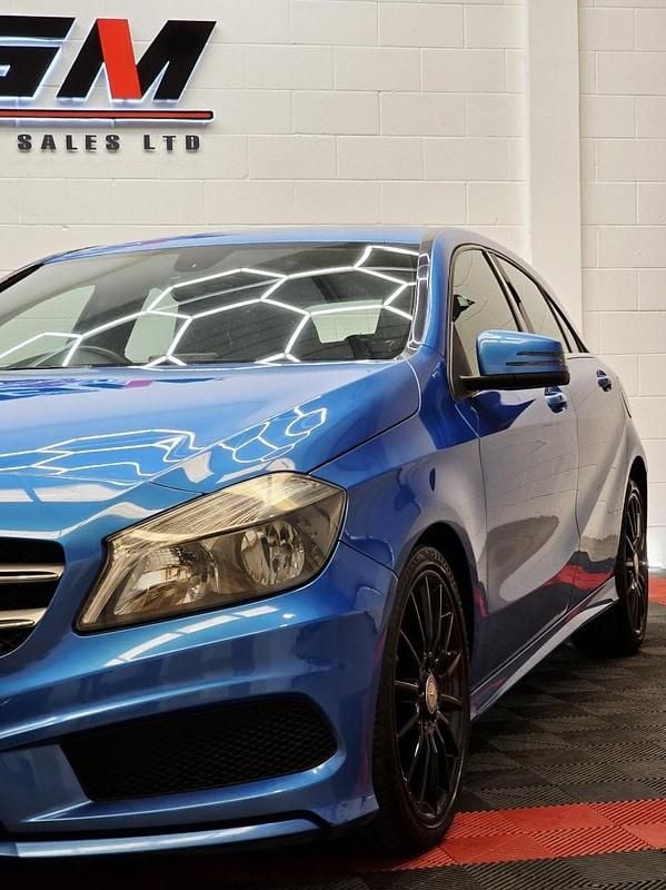 Used Mercedes A180 AMG 2013 Blue Hatchback