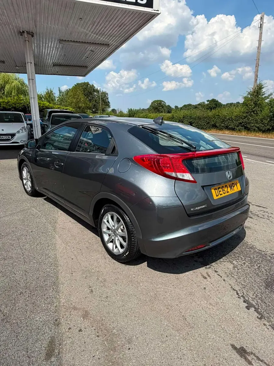 Used Honda Civic SE 2012 Grey Hatchback