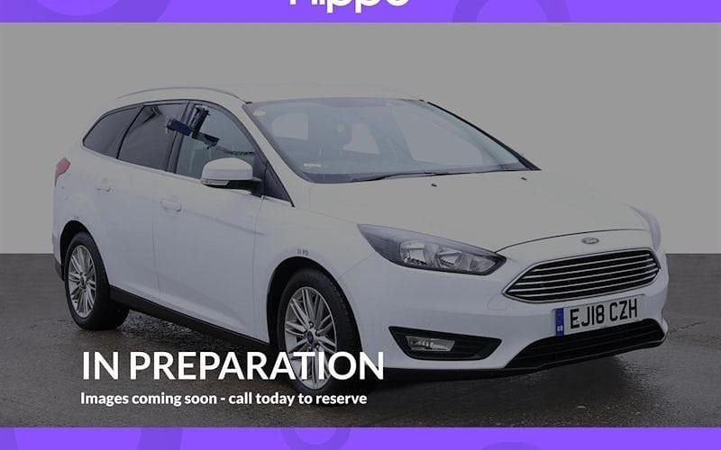 Used 2017 Ford Focus Zetec Estate | £10,980 (Fair price) - Image 1/4