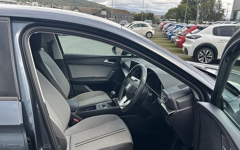 Used Seat Leon SE Dynamic 110 HP (80 kW) 2022 Grey Hatchback