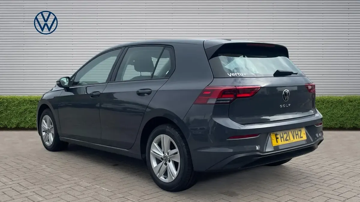 Used VW Golf VIII Life 110 HP (80 kW) 2021 Grey Hatchback
