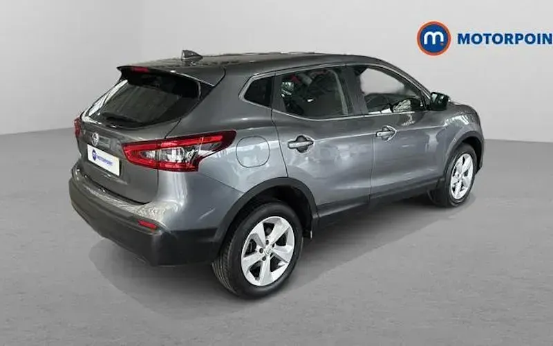 Gebraucht Nissan Qashqai Acenta Premium 116 PS (85 kW) 2019 Grau SUV