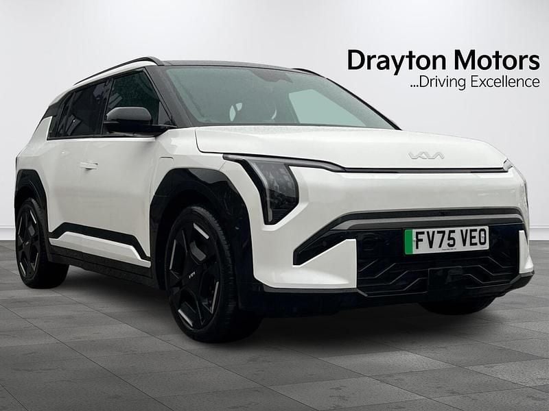 Used Kia EV3 GT-Line S 147 kW (201 HP) 2025 White SUV