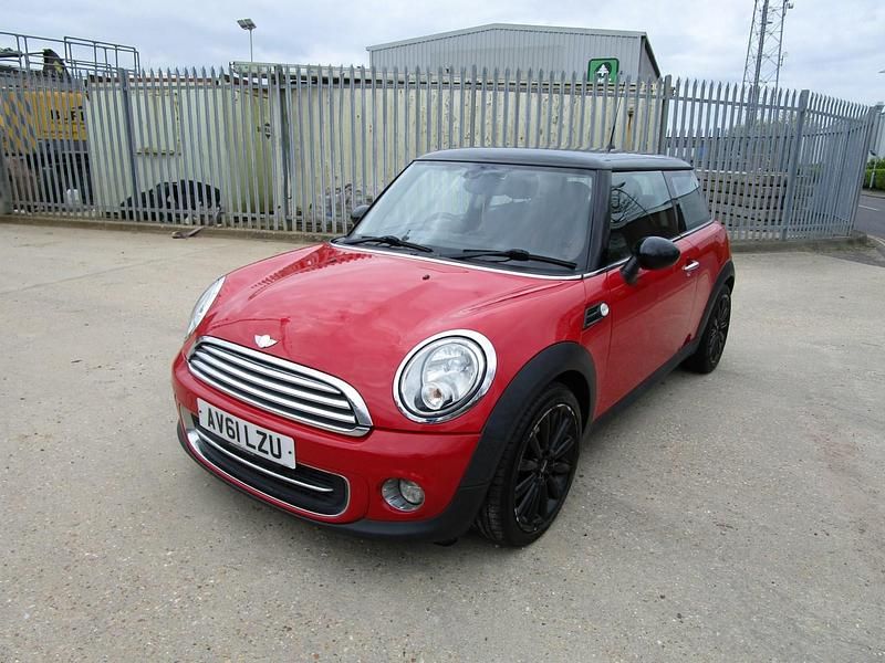 Used Mini Cooper Hatch 2011 Red Hatchback