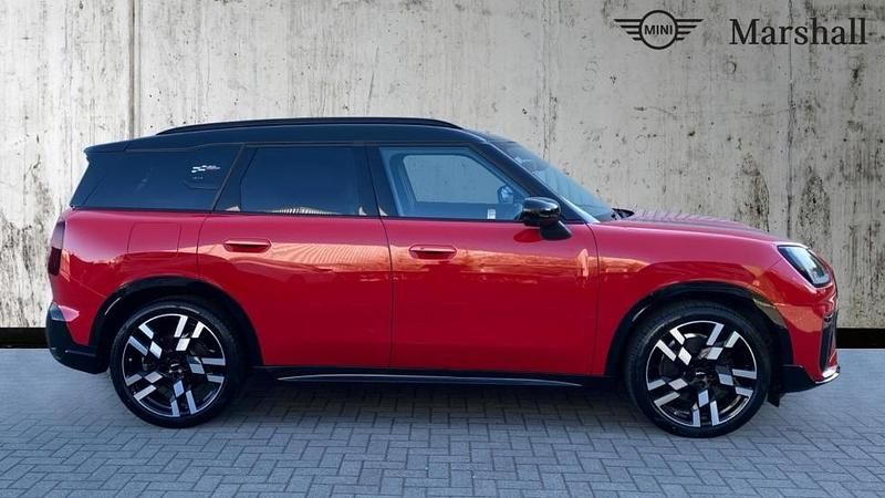 Used Mini Countryman Sport 218 HP (160 kW) 2024 Chili red ii SUV