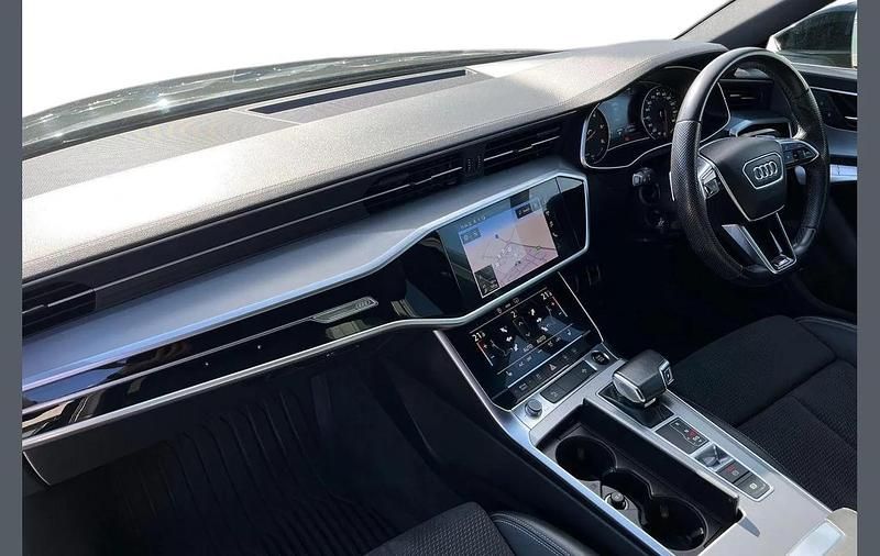 Used Audi A6 S-Line 200 HP (147 kW) 2021 Black Sedan