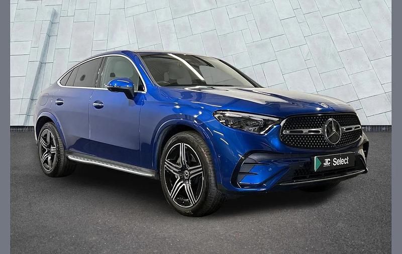 Used Mercedes GLC300e AMG Line Premium 254 HP (186 kW) 2023 Blue Coupe