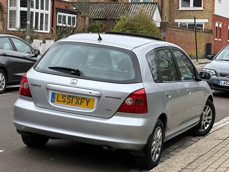 Used Honda Civic Executive 2002 Silver Hatchback