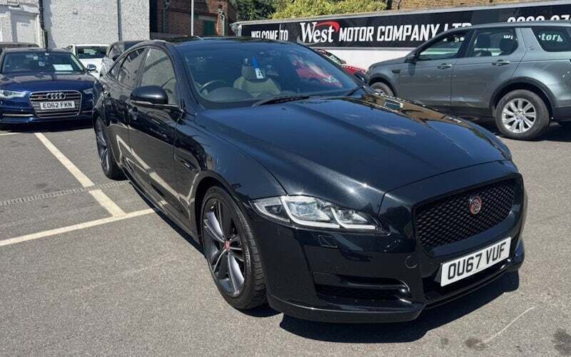 Used 2018 Jaguar XJ R-Sport Sedan | £22,995 (Fair price) - Image 1/4