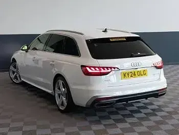 Used Audi A4 S-Line 204 HP (150 kW) 2024 White Estate