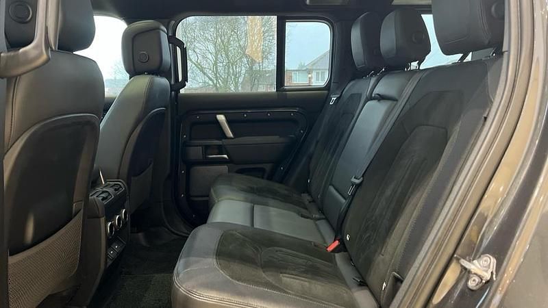 Used Land Rover Defender Carpathian Edition 525 HP (386 kW) 2022 Carpathian grey SUV