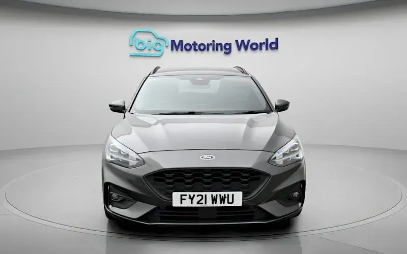 Used Ford Focus ST-Line X 120 HP (88 kW) 2021 Grey Estate