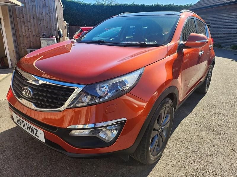 Used Kia Sportage 115 HP (84 kW) 2011 Orange SUV