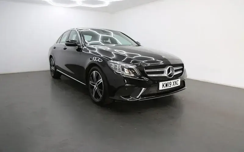 Used Mercedes C200 184 HP (135 kW) 2019 Sedan
