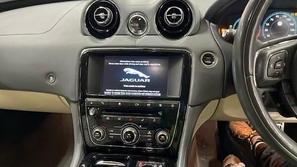 Used Jaguar XJ 2015 Black Sedan